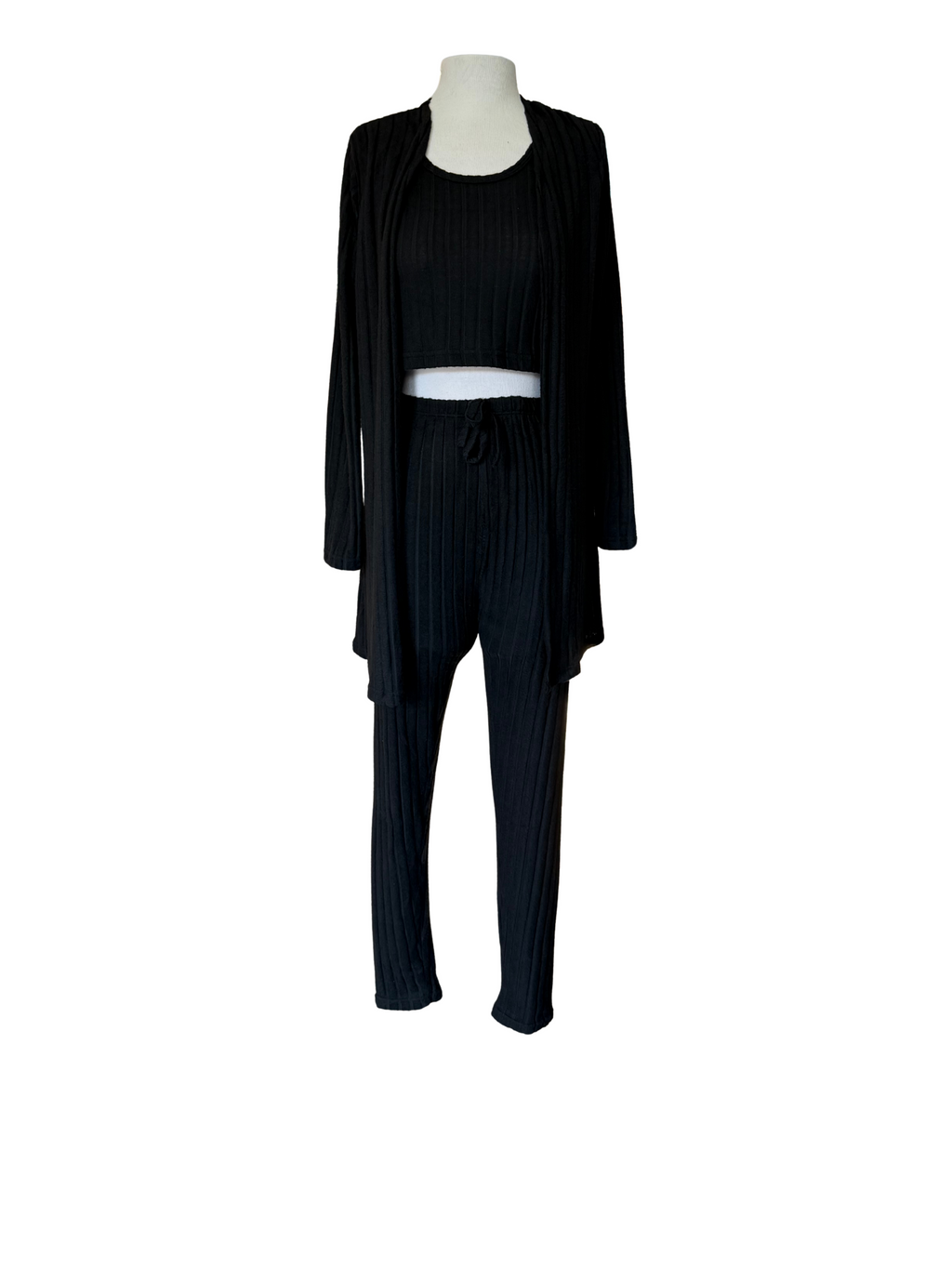 Set de Tres Piezas en Punto Canalé – Color Negro