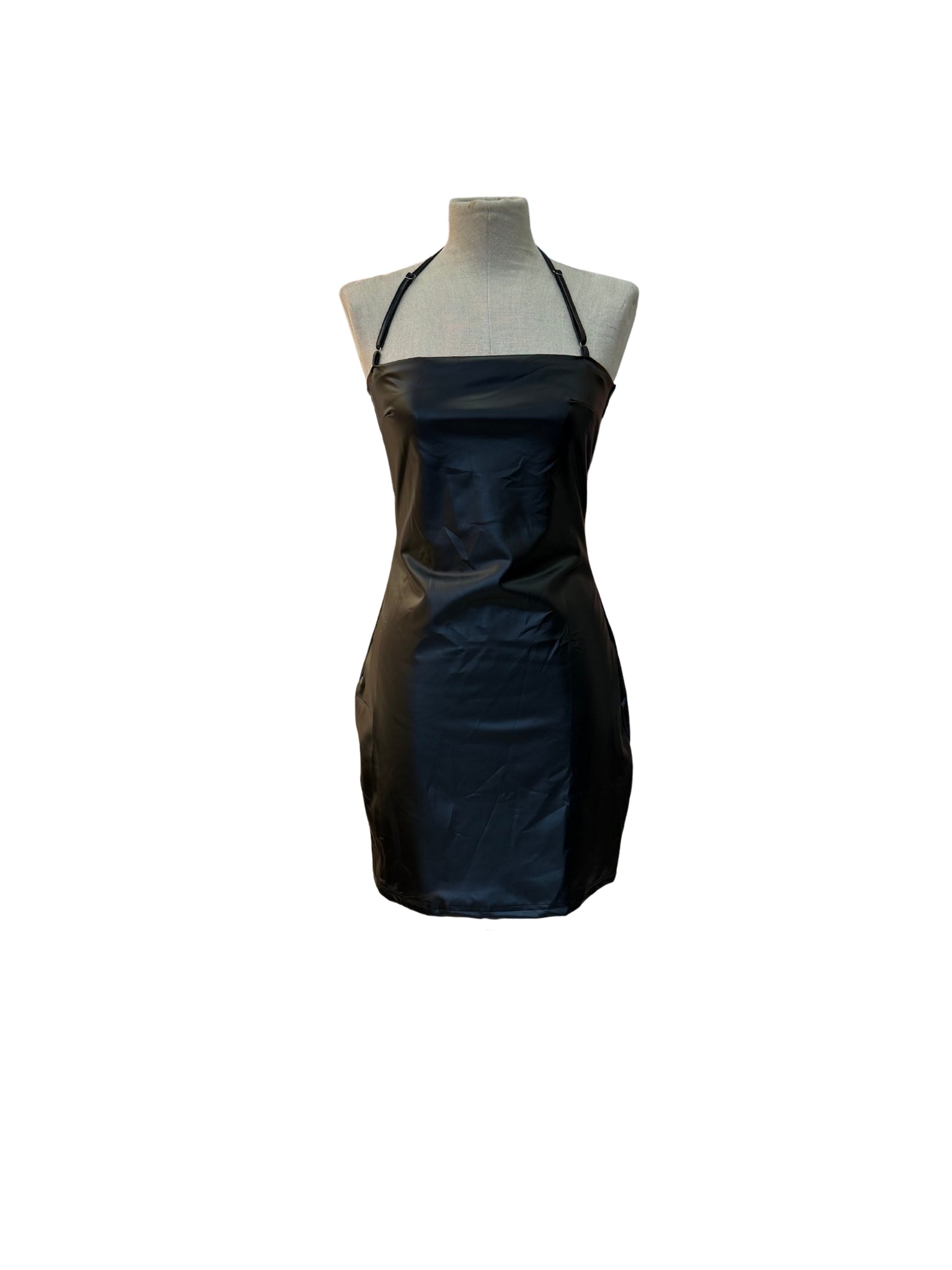 Vestido Mini Halter – Efecto Cuero Negro