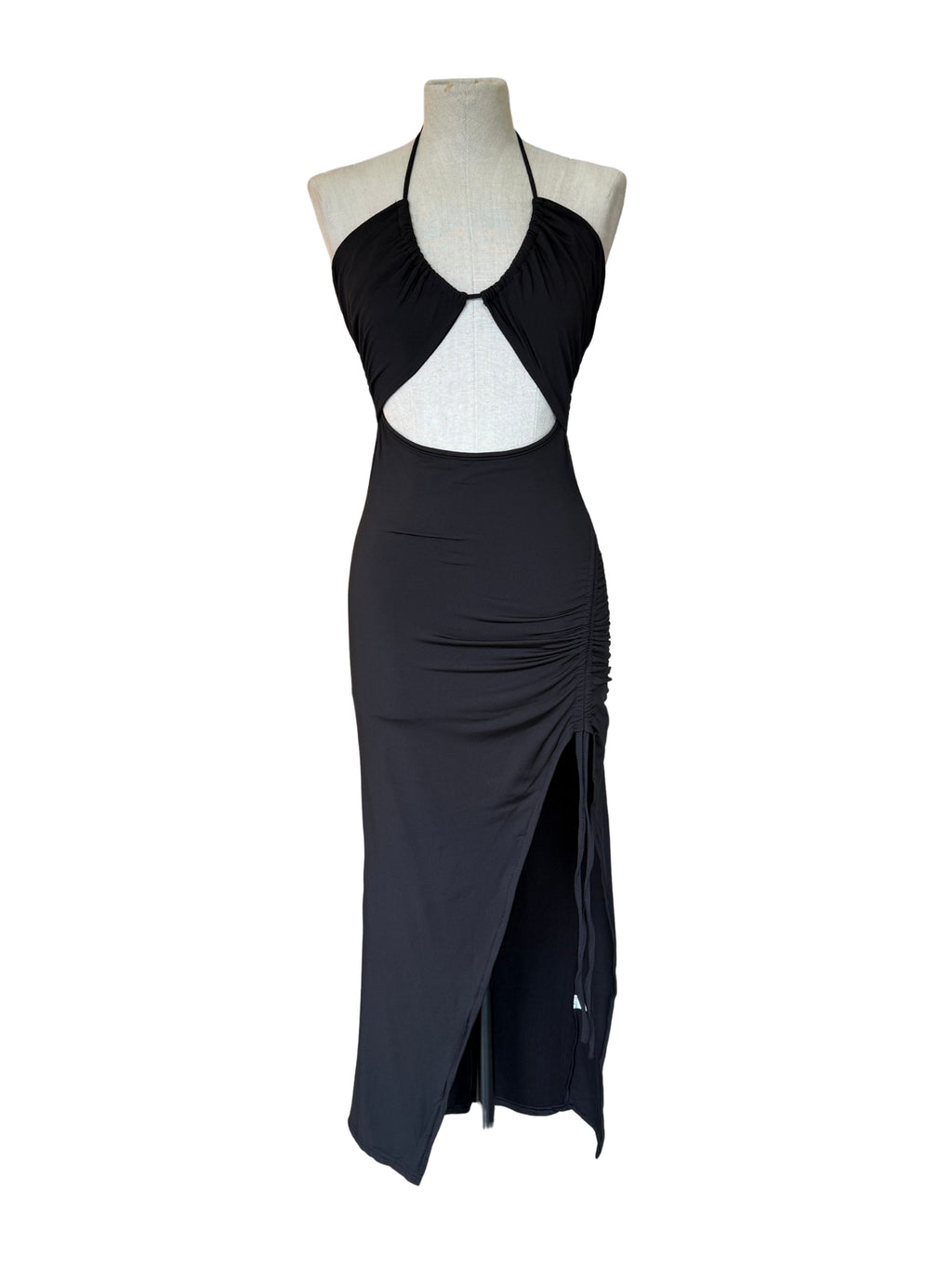 Vestido Midi Halter Cut Out – Color Negro