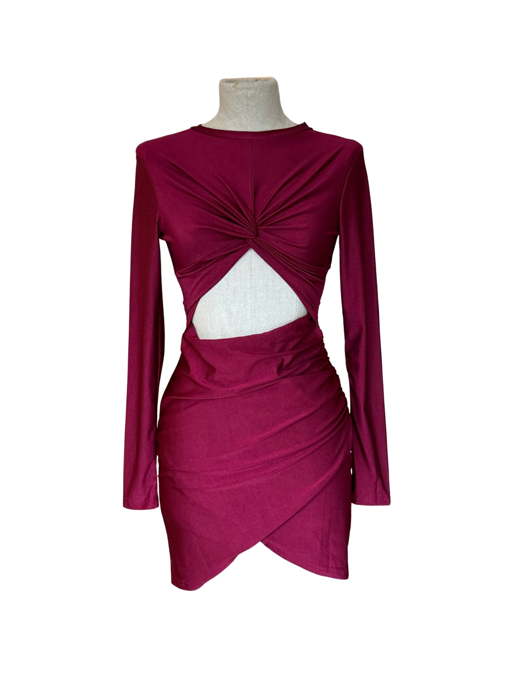 Vestido Mini Manga Larga Cut Out – Color Vino