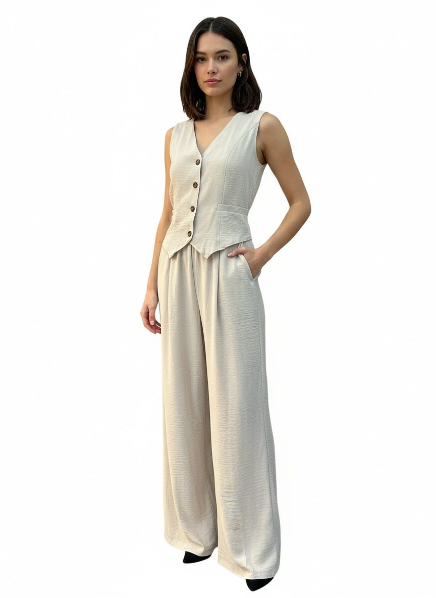 Set de Dos Piezas – Chaleco y Pantalón Palazzo en Beige