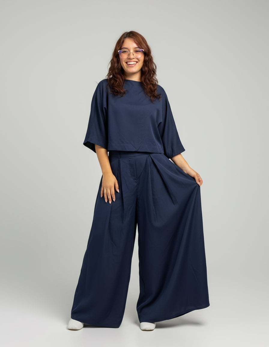 Conjunto Oversized Azul Marino – Estilo Minimalista y Cómodo 💙✨